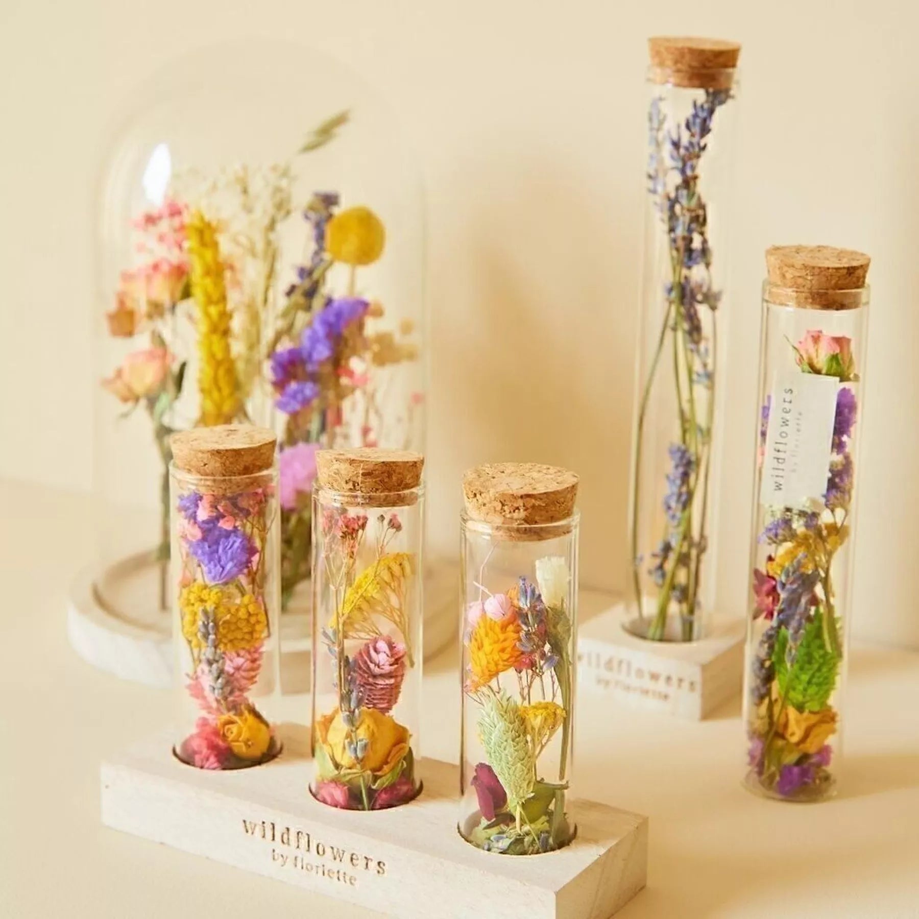 Wish bottle gedroogde bloemen
